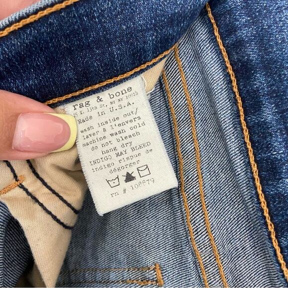 Rag & Bone Sonoma Raw Hem Capri Ankle Skinny
Slim Jean Size 26 - Picture 10 of 10